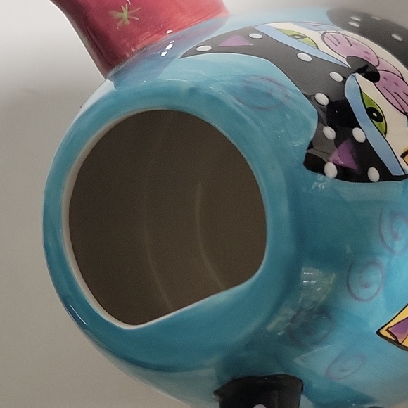 Wilson & Louis Hand Painted Cat Teapot - Picture 3 of 5